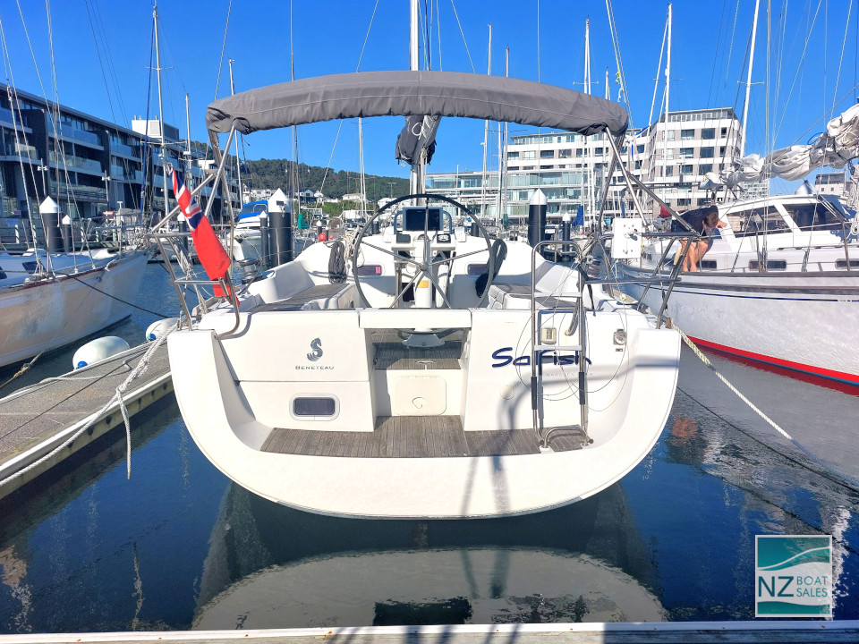 Sailfish — Tidy 2012 Beneteau Oceanis 37 - Image 2