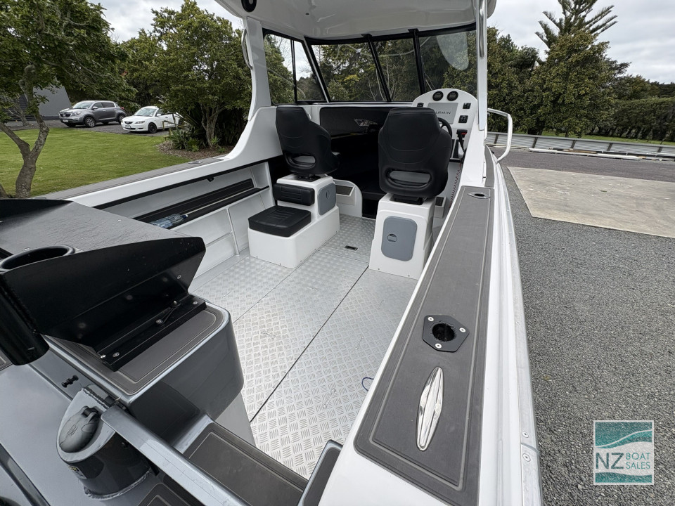 Maverick — 3-Year-Old Lazer Craft 650 – Just 65 Hours - Image 13