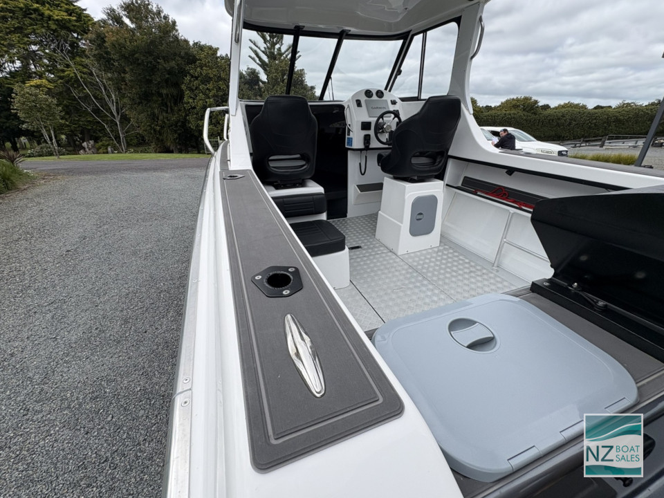 Maverick — 3-Year-Old Lazer Craft 650 – Just 65 Hours - Image 14