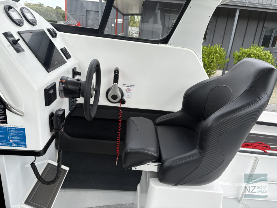 Maverick — 3-Year-Old Lazer Craft 650 – Just 65 Hours - Image 20