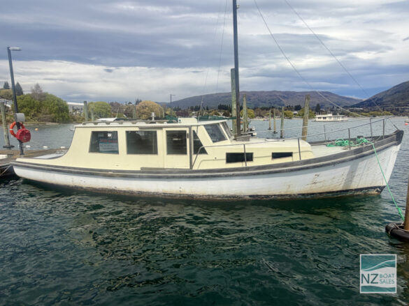 Elizabeth – 1956 Miller & Tunnage heritage pleasure launch