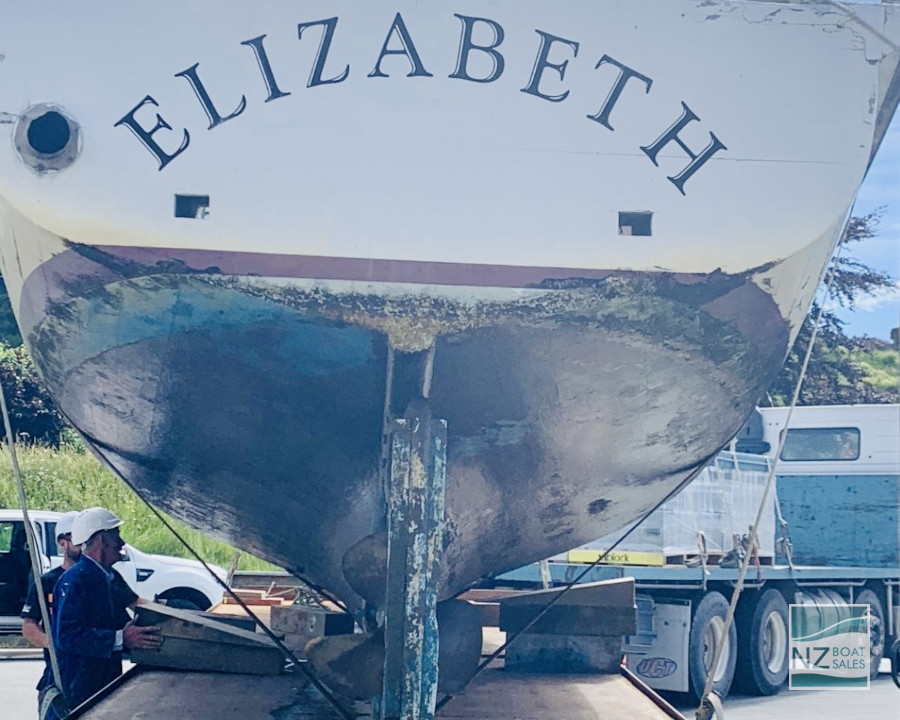 Elizabeth — Charming Heritage Miller and Tunnage Pleasure Launch - Image 9